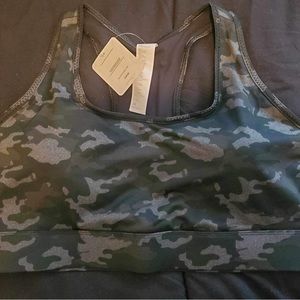 Fabletics 2X Sports Bra NWT